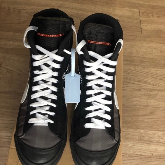 Off white shoes - Picture 2 of 6